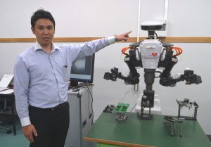 人と共に働く双腕ロボット