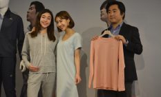 女性向けウエアとアウターの新製品