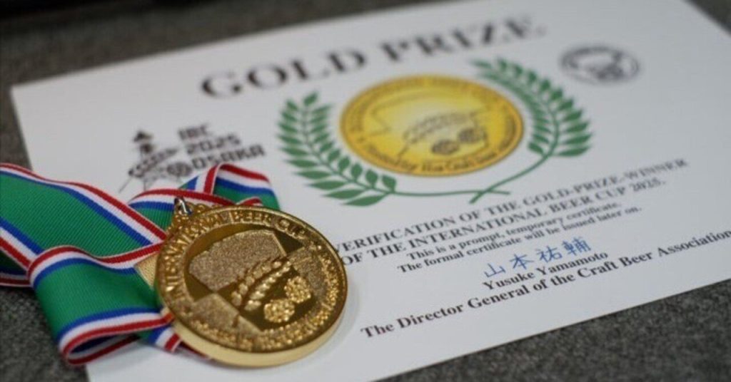 地域10社が挑む共同ブルワリー「BUSO BREWERY」　　黒ビール「YOAKE」が国際審査会で金賞