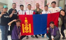 【相模原】鍼灸師の岡川さん、デフ五輪で２カ国チームを支援　レスリング銅メダルも