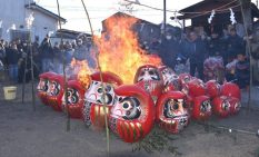 【相模原】上溝商店街で恒例の｢溝のだるま市｣　38回目を12日に