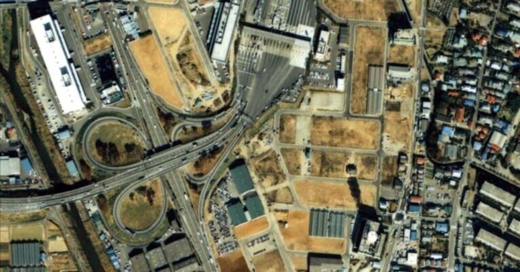 東名厚木ICで夜間閉鎖　2月7日深夜、相模原方面側入口