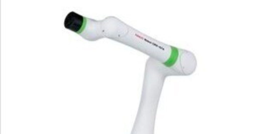 人と並んで働くロボットを身近に 相模原市、協働ロボットを展示