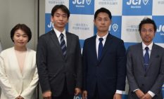 町田市長選、立候補予定者５人論戦　現職不出馬で若返り期待